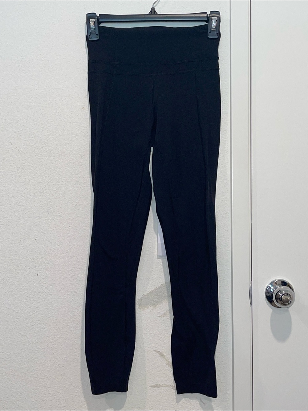 Lululemon loggings